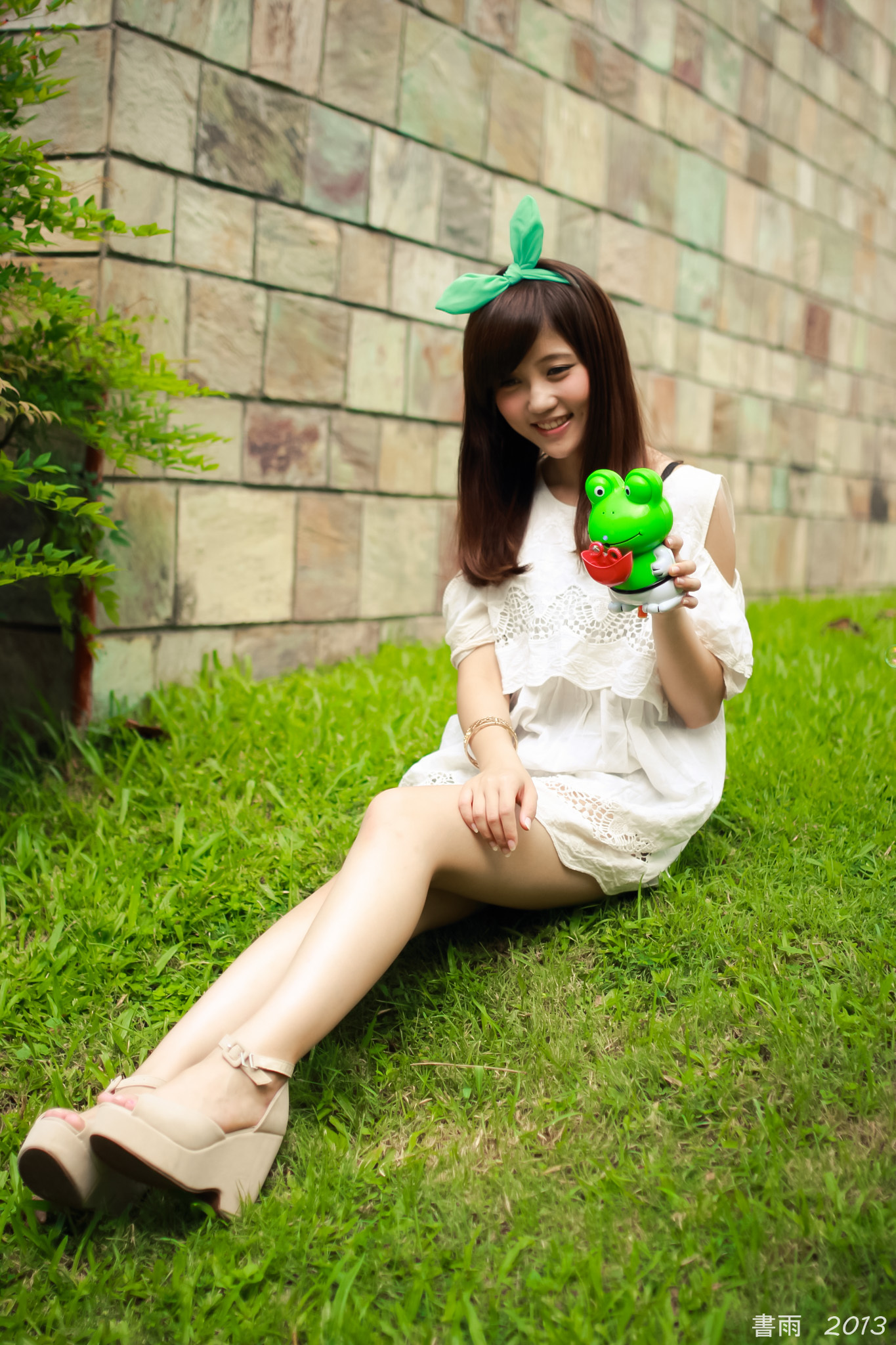 [Beautyleg番外篇]2013-09-14 敏敏国美馆外拍 1